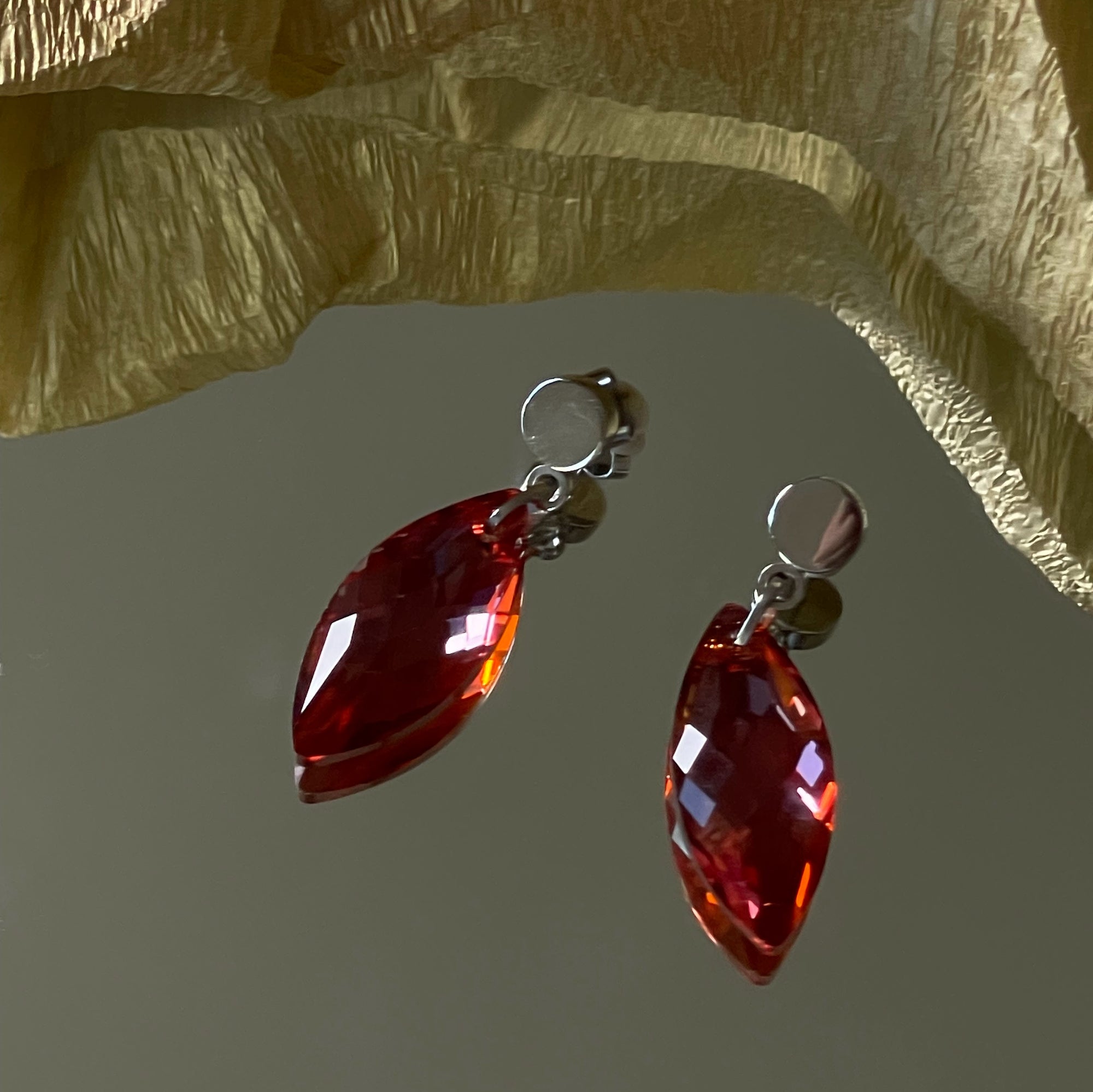 Scarlet Gleam Earrings