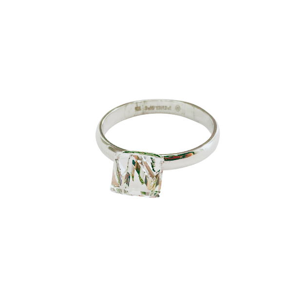 White Cube Crystal Ring