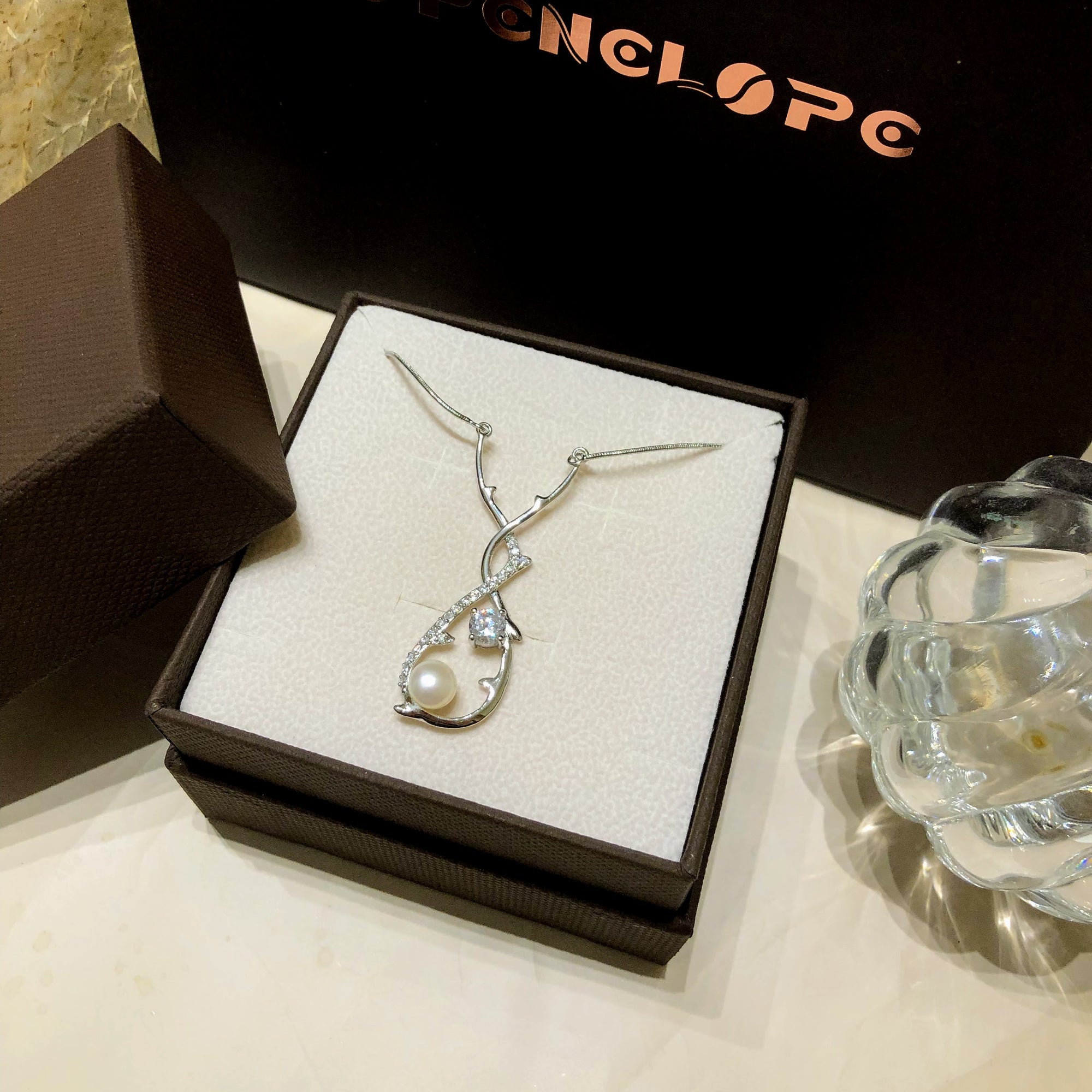 Silver Pearl Necklace - penelope-it.com